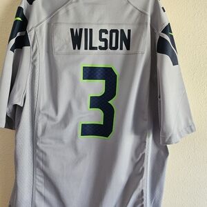 Seattle Seahawks Russell Wilson Number 3 Jersey. Nike Onfield . Gray. XL